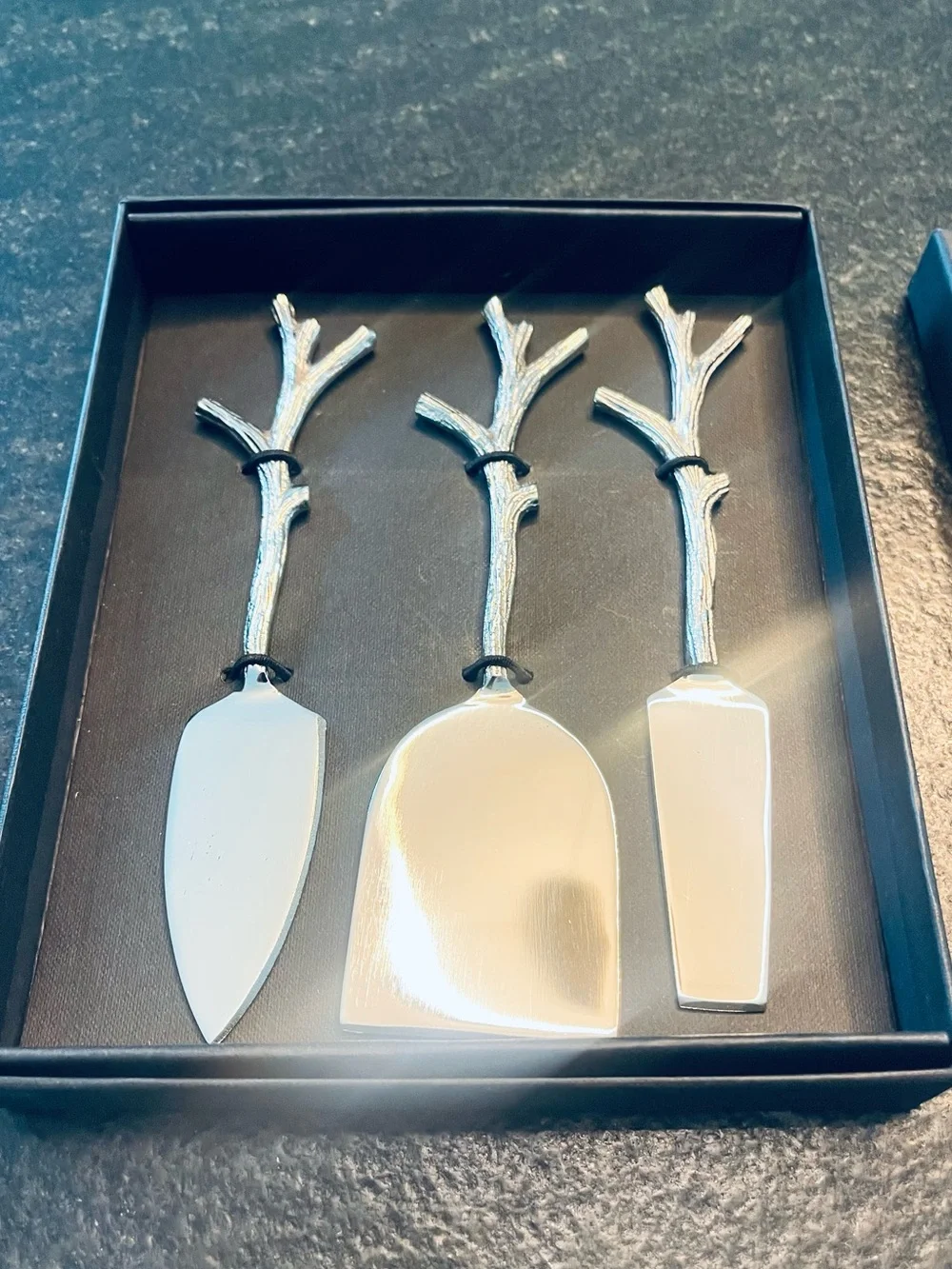 NEW! Cheese Knives Set of 3 NIB
